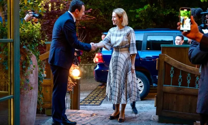 Kaja Kallas uron Kurtin për qeverinë e re: Shpejtoni reformat për të zhbllokuar fondet e BE, gati për një takim të nivelit të lartë Prishtinë-Beograd