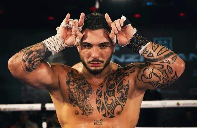 Kampioni italian i boksit për herë të parë në Tiranë, Diego Lenzi: Dua t’i tregoj shqiptarëve kush jam!