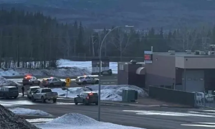 Kanada/ Të shtëna me armë në një gjimnaz, 10 viktima