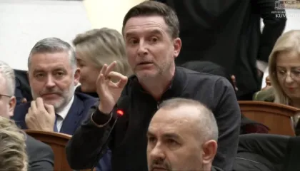 “Katër të vrarë me plumb në lule të ballit”, Braçe i kujton Berishës 21 janarin: Ajo ngjarje do t’iu përndjekë derisa Zoti t’iu marrë