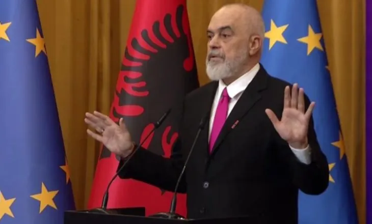 “Katër varre presin drejtësi”, Rama kritika SPAK-ut: Po për 21 Janarin pse nuk bëni kontrolle banesash?