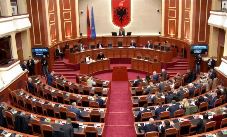 “Keni kyçur dokumentet e SPAK për Ballukun”, Peleshi i përgjigjet Shehajt: Ju doni të rrisni klikimet, ju kujtoj se ka urdhër për të mos i bërë publike