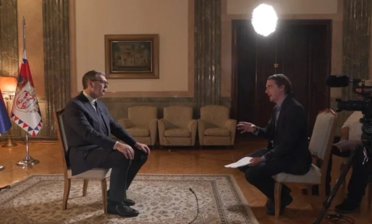 “Kërkuan rrëzimin tim”, Vuçiç akuzon Shqipërinë, Kosovën dhe Kroacinë për protestat në Serbi