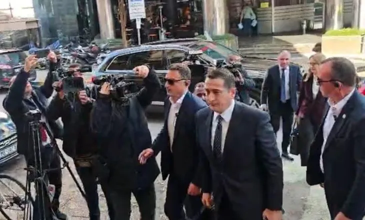 Këshilli për Imunitetin, mbërrijnë në mbledhje kreu i SPAK, Braho dhe 2 prokurorët e tjerë (VIDEO)