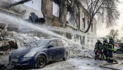 Kievi në terr në mes të ftohtit: Paraliza energjetike godet Ukrainën para negociatave në Abu Dhabi