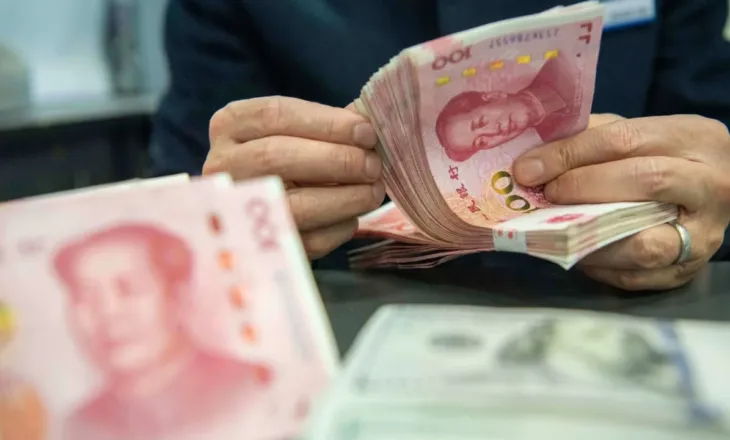 Kina “nuk fshihet më”, CNN: Shpalosi planin për të sfiduar dollarin për dominim