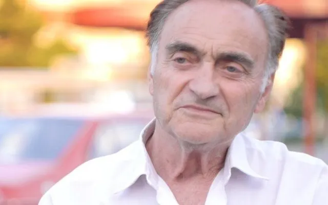 Kinematografia shqiptare në zi! Ndahet nga jeta aktori i njohur korçar, Zhani Ziçishti