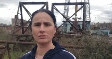 “Kishim mbi dy muaj pa marrë pagat”/ Kërcënoi se do të hidhej nga kulla e ish-uzinës, punonjësa: Më hoqën nga puna