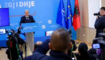 “Kishin përgatitur skenar për ekzekutimin e protestuesve paqësorë”, Berisha pas tubimit: Plumba gome në kokë, Nallbati ishte…