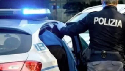 Kishte kthyer banesën në bazë droge, arrestohet 35-vjeçari shqiptar në Itali