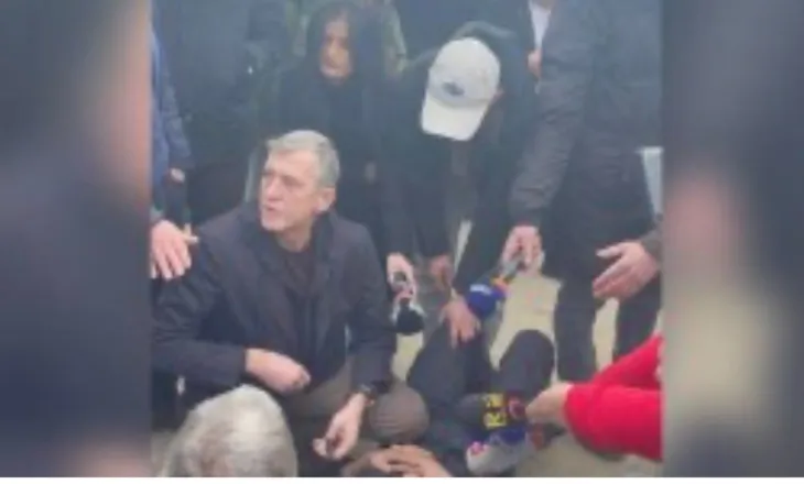 Kliti Hoti: Partia e Pa-Mundësisë që s’guxon t’i bëjë opozitë Ramës, merret me opozitën