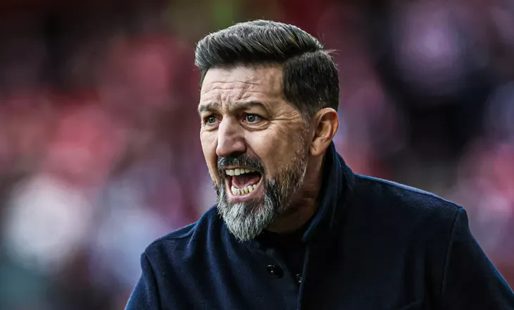 Klubi belg “i tregon derën” Hasit, zyrtarizohet largimi i trajnerit