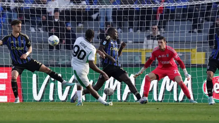 Klubi i Serie A merr vendimin, ndan rrugët me trajnerin