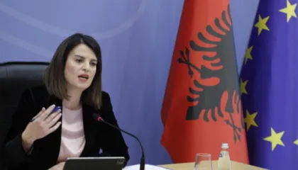 Koçiu: Nuk tolerojmë aktet e dhunës, po hetojmë pretendimin e opozitës për gazin lotsjellës në protestën e fundit