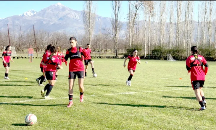 Kombëtarja e vajzave në prag të ndeshjeve në Ligën B, flet Arbenita Curraj