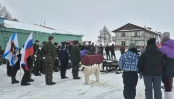 Komuniteti i izoluar paguan çmimin e luftës, fshati rus që humbi pothuajse të gjithë burrat e tij në Ukrainë