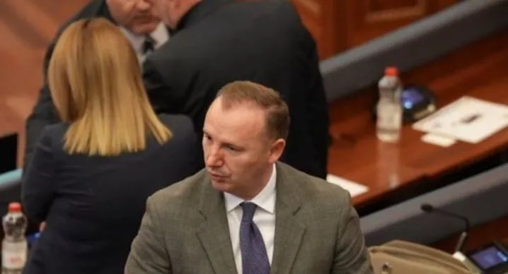 Konstituimi i Kuvendit të Kosovës,  LDK: Nuk votojmë kryetarin e Kuvendit pa marrëveshje…