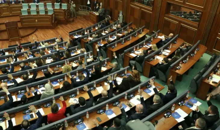 Konstituohet Kuvendi në Kosovë! Pas kryetares, zgjidhen edhe 5 nënkryetarët