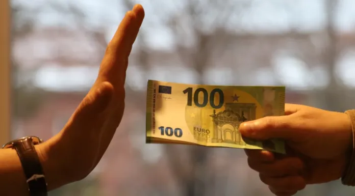 Kosova shënon regres në përpjekjet kundër korrupsionit