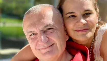 Kryemadhi: E kam dashur dhe vazhdoj ta dua Metën, por bashkëjetesa me të është e pamundur