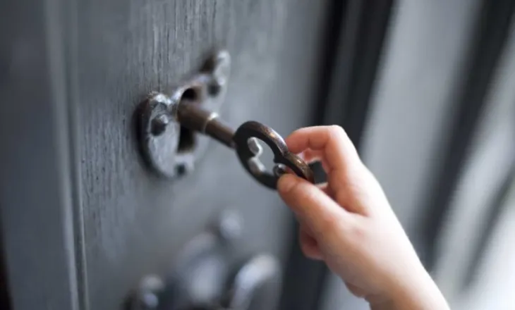 ‘Ku i kam çelësat?’/ Truket për të kujtuar ku i ke vendosur gjërat