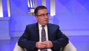 Kultura e komunikimit dhe banaliteti i pasthirrmave