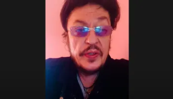 “Kur të vdes unë”, Leka Sefla lexon poezinë e Petrit Rukës (video)