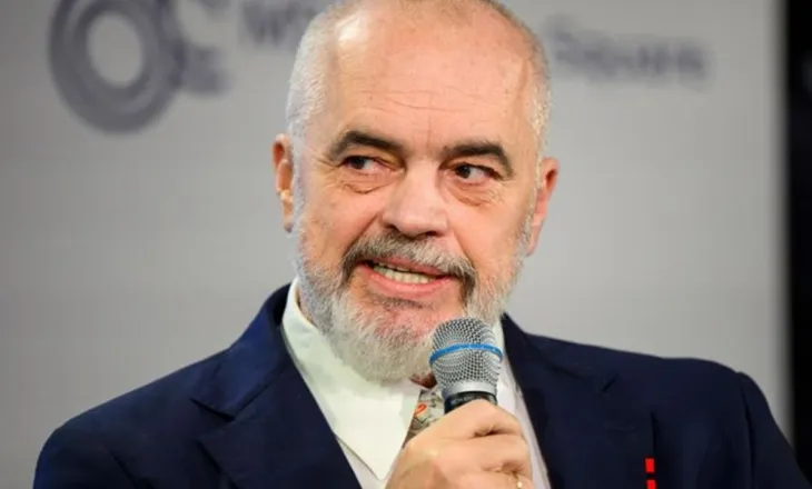 Kuturisjet e drejtësisë/ Rama: Prokurorët shpërndajnë fletëthirrje si bileta teatri