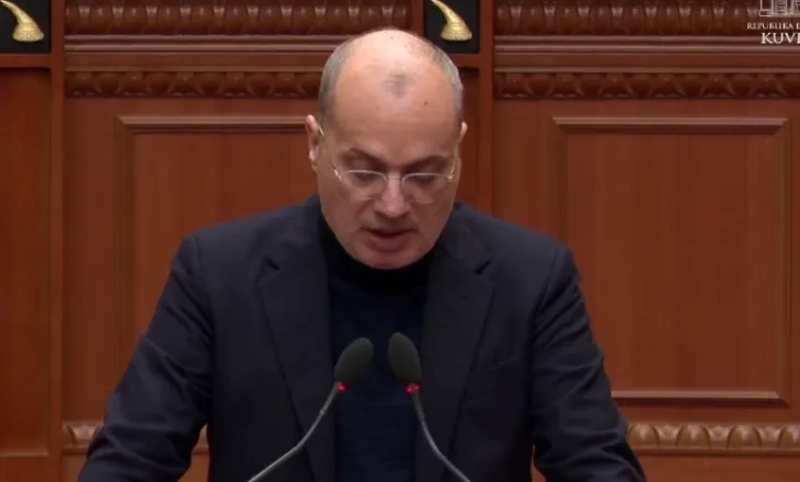 Kuvendi deklaratë për UÇK, Hasani: Mbështetje e plotë! Lufta për liri s’mund të barazohet me krimet genocidale