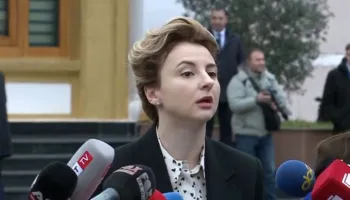 “Kuvendi është kthyer në mburojë për Ballukun”, Xhixho: Burg për parkim dysh, jo për grabitësit…