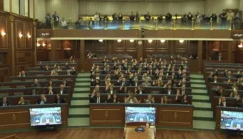 Kuvendi i Kosovës miraton rezolutën në mbrojtje të ish-krerëve të UÇK-së, LDK nuk voton