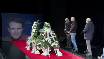 Lamtumira për Fitim Makashin/ Familjarët, miqtë dhe kolegët e nderojnë me homazhe