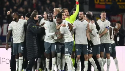 Lazio eliminon kampionët në fuqi të Bolognas nga Kupa e Italisë