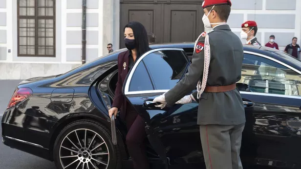 ‘Le Figaro’ për Ballukun: Pezullohet bashkëpunëtorja e ngushtë e Ramës, akuzohet për korrupsion në tendera