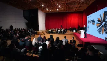 Letërsia shqipe në Maqedoni/ Festivali Poetik i Prishtinës 4