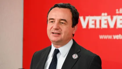 Lëvizja Vetëvendosje siguron 65 vota, grupi multietnik i jep mbështetje Albin Kurtit