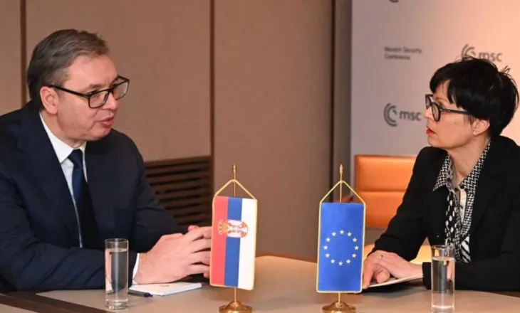 Ligjet e Mrdiçit, pse e shkeli premtimin Vuçiç, ja strategjia e pazakontë që po ndjek Beogradi me Bashkimin Europian