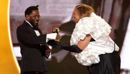 Lista e fituesve/ Grammy 2026, rekorde historike dhe surpriza në natën e madhe të muzikës