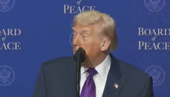 LIVE/ Nis mbledhja e Bordit të Paqes, Trump mban fjalën para të pranishmëve: Liderët kanë bërë punë të mirë për paqen