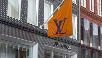 Louis Vuitton gjobitet me 500 mijë euro/ Dyshohet se pastroi paratë e pista të një shqiptari