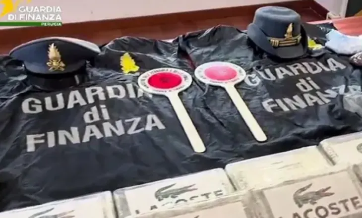 Lumenj droge nga Shqipëria drejt Italisë/ Bashkëshortja e kapobandës kishte rolin e arkëtares