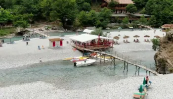 Lumi i Shalës si Tajlanda: “Reise Reporter” e konsideron si një perlë natyrore europiane