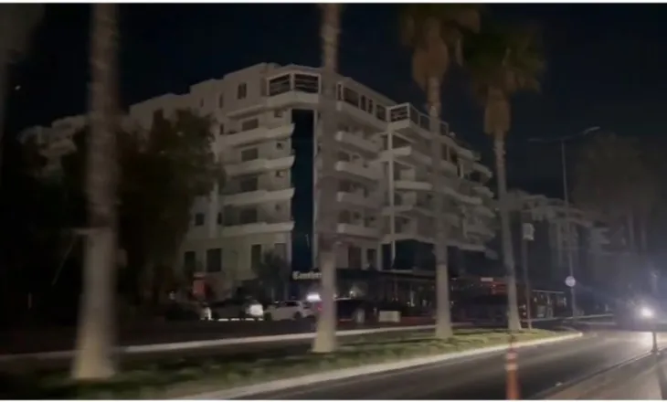 Lungomare në errësirë/ Ndërprerje e plotë e energjisë elektrike, bizneset në vështirësi