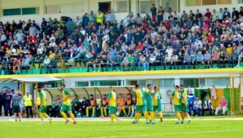 Lushnja turpërohet me 5 gola nga Laçi, trajneri jep dorëheqjen pas disfatës së hidhur