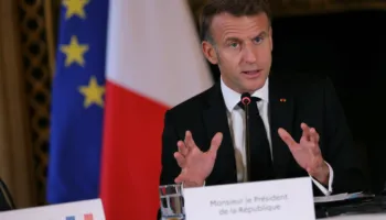 Macron: Në rast paqeje në Ukrainë, Evropa duhet të përcaktojë rregulla bashkëjetese me Rusinë