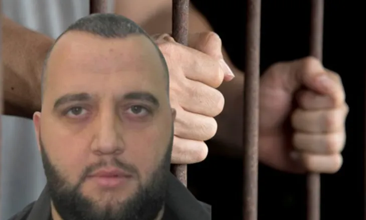 Mario Çela përfundon në spitalin e burgut, mungon në seancë: Më lironi