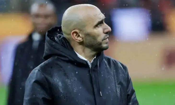 Maroku në krizë/ Trajneri që i dërgoi në gjysmëfinale të Katar 2022 rrezikon të largohet, Xavi në pole për ta drejtuar në Botëror