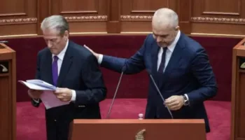 “Marrëveshja PD-PS është mbyllur! Kjo që shohim është teatër…”