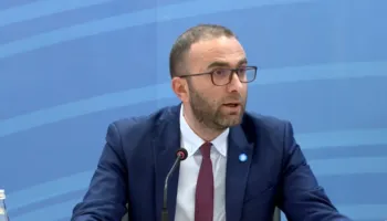 Mbledhja e Grupit të PS, Bardhi: Kur pushteti zvarritet për të mbrojtur veten, qytetarët nuk kanë arsye të presin