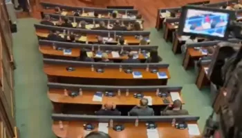 Mblidhet sot Kuvendi i Kosovës, në rend dite formimi i komisioneve parlamentare dhe rezoluta e PDK për procesin në Gjykatën Speciale